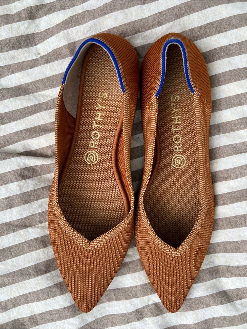 Rothy's Pointed Flat in Tan with Blue Trim